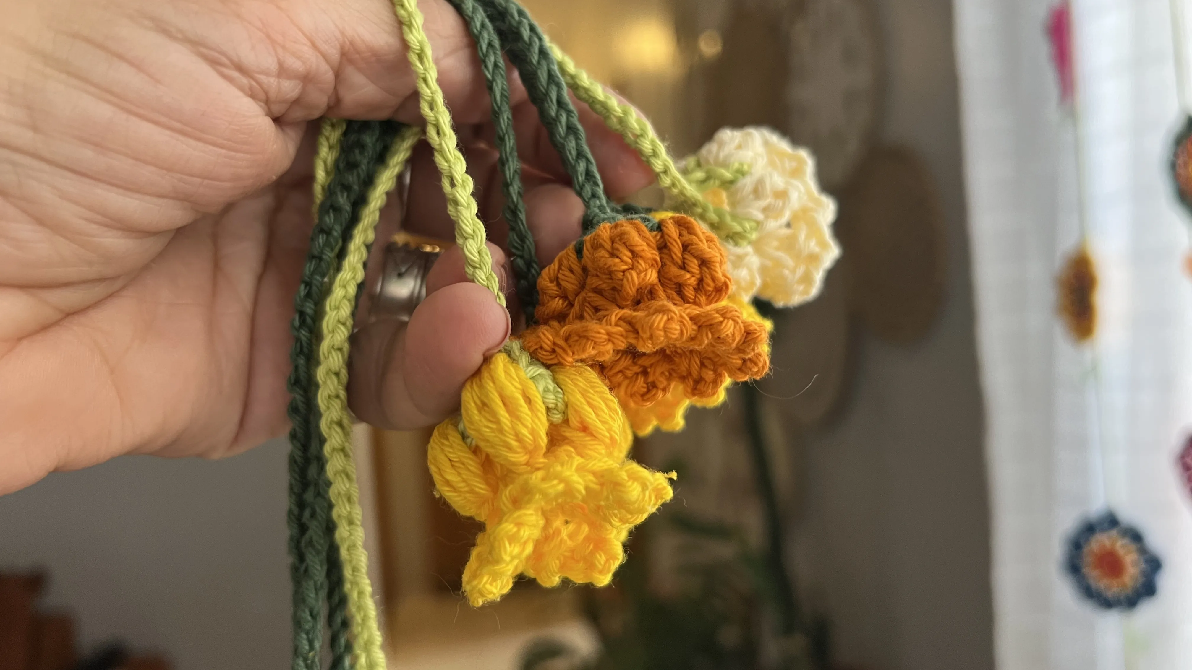 Processo criativo com a Flor Sininho