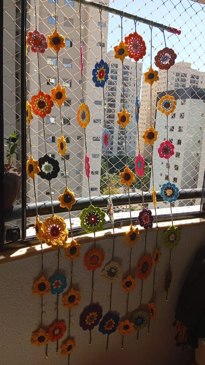 Peça de crochê feita por Cristina, aluna do Jardim de Linhas